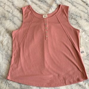 Ava James top